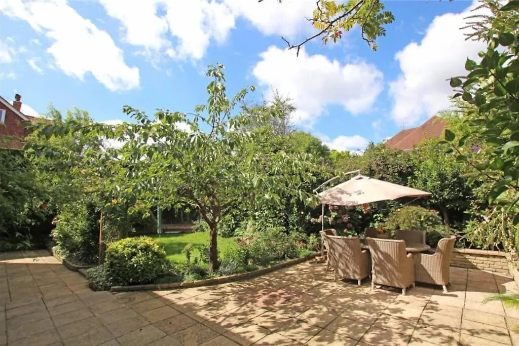 Holiday home Large & Spacious 5 Bedroom, 3.5 Bathroom House Southampton